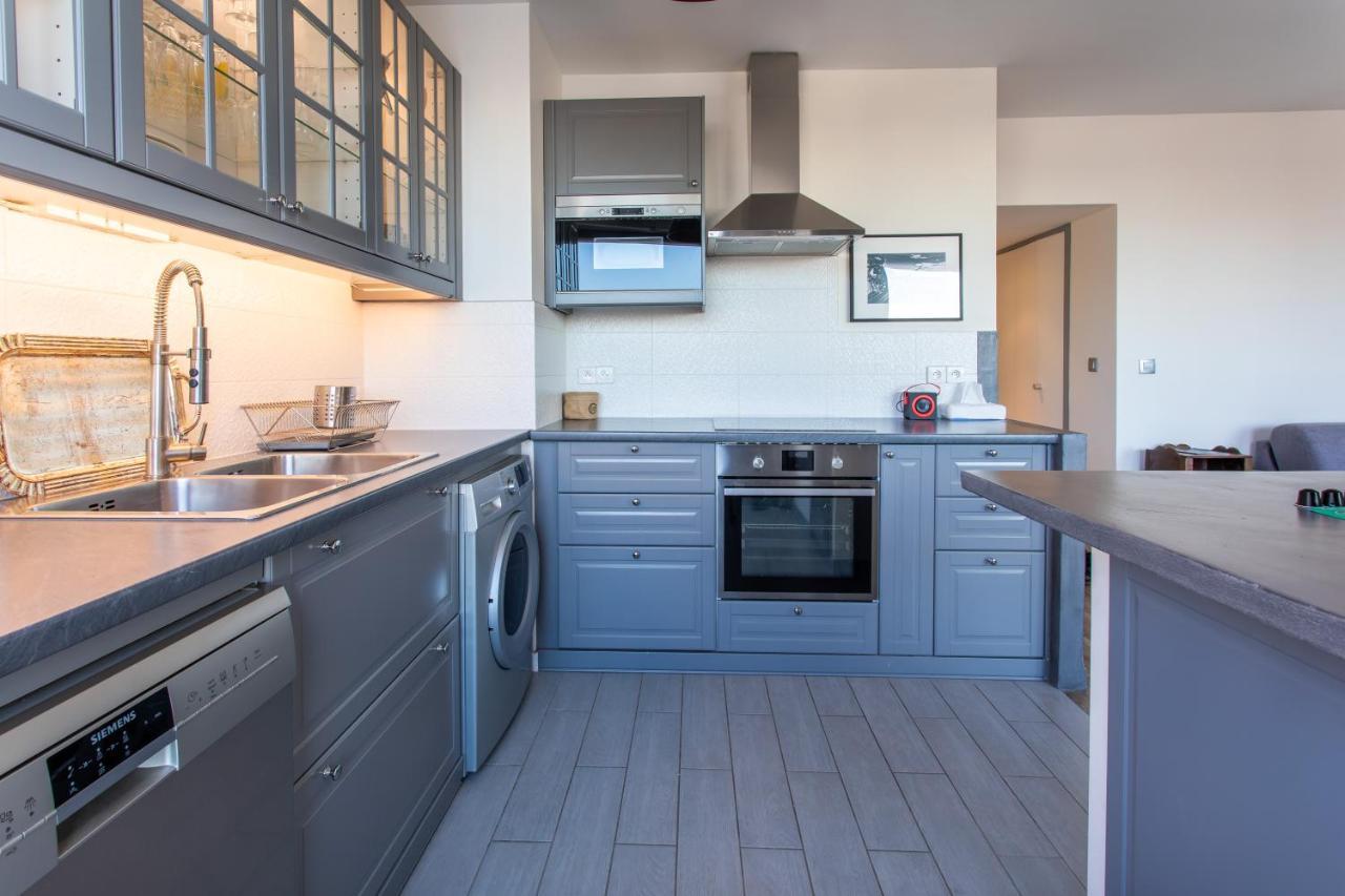 Le « 24Th » On Blum Square Apartment Puteaux Exterior photo