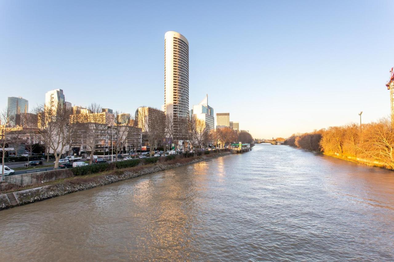 Le « 24Th » On Blum Square Apartment Puteaux Exterior photo